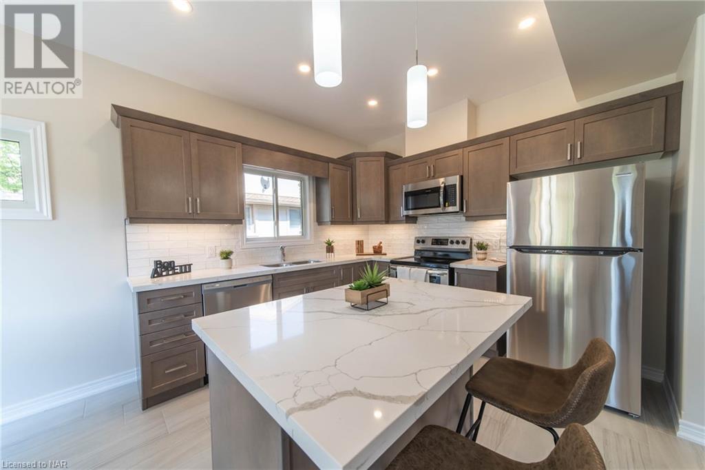 27 Mcmann Drive, Thorold, Ontario  L2V 2V5 - Photo 7 - 40521462
