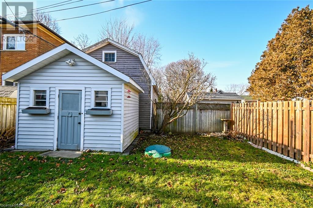 31 Wiley Street, St. Catharines, Ontario  L2R 4E8 - Photo 30 - 40520327