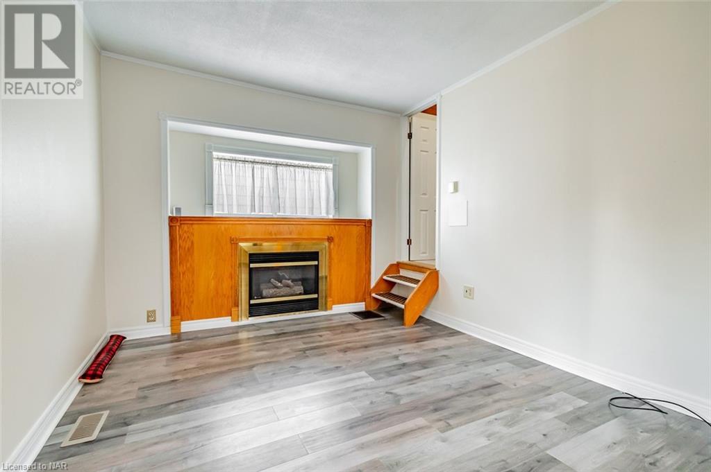 31 Wiley Street, St. Catharines, Ontario  L2R 4E8 - Photo 4 - 40520327