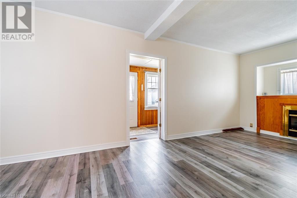 31 Wiley Street, St. Catharines, Ontario  L2R 4E8 - Photo 6 - 40520327