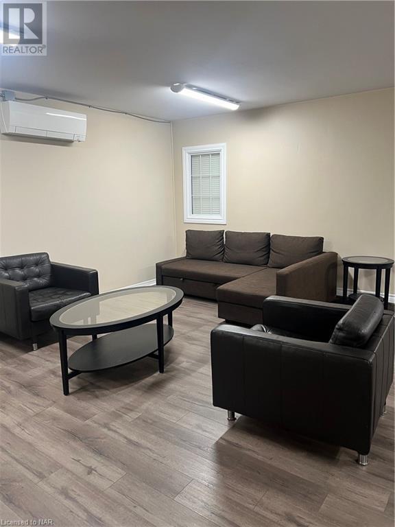 5687 Stanley Avenue Unit# Upper, Niagara Falls, Ontario  L2G 3X6 - Photo 5 - 40521837