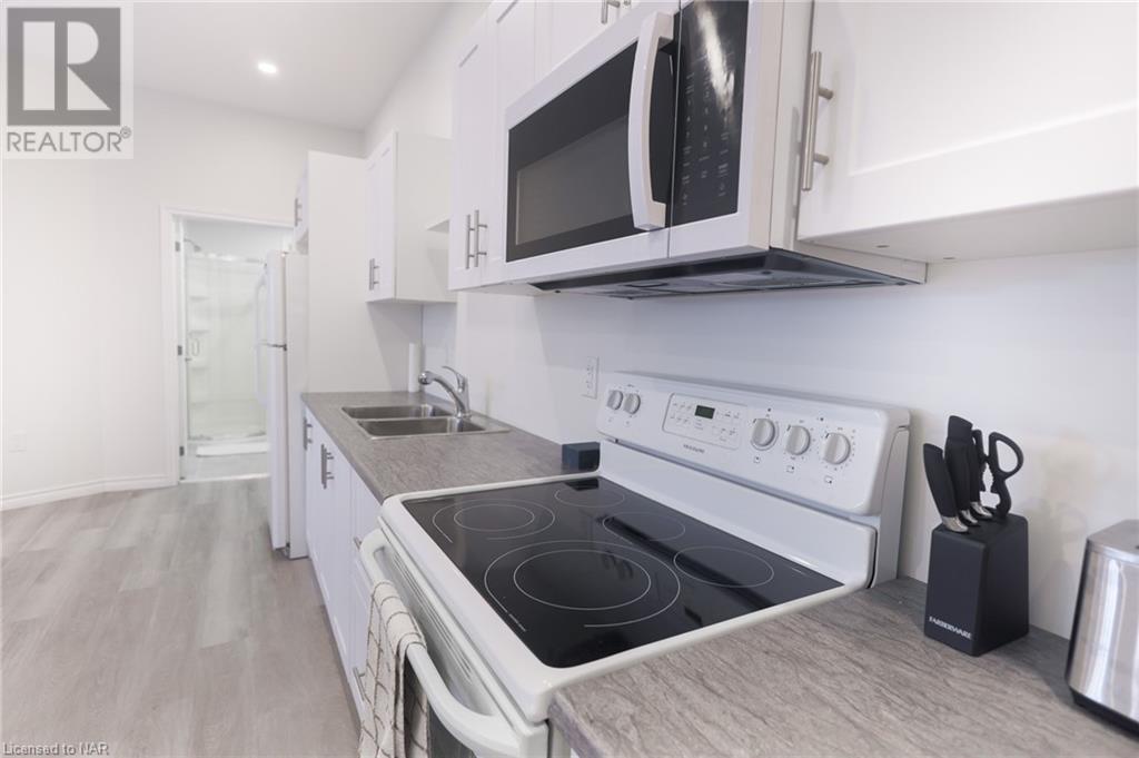 72 Hartzel Road, St. Catharines, Ontario  L2P 1M7 - Photo 9 - 40521826