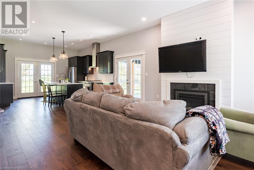 2132 Hurricane Road, Thorold, Ontario  L3B 5N5 - Photo 29 - 40521801
