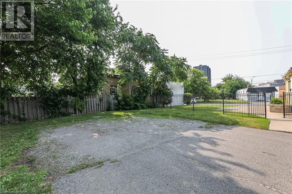 145 Welland Avenue, St. Catharines, Ontario  L2R 2N7 - Photo 44 - 40521568