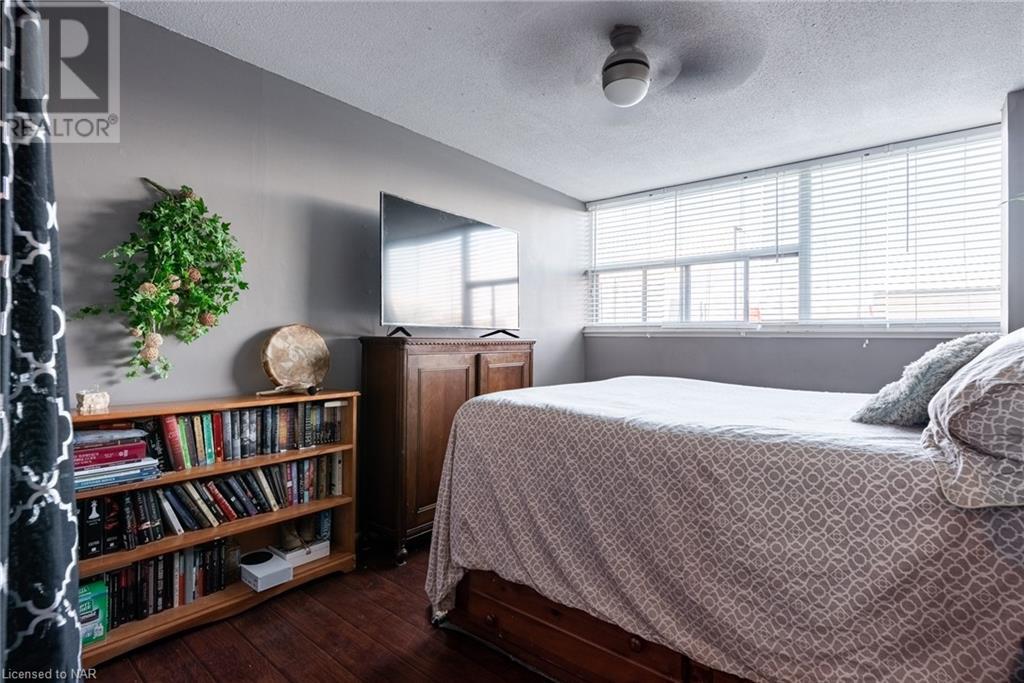 215 Glenridge Avenue Unit# 102, St. Catharines, Ontario  L2T 3J7 - Photo 14 - 40520949