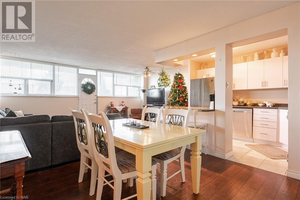 215 Glenridge Avenue Unit# 102, St. Catharines, Ontario  L2T 3J7 - Photo 2 - 40520949