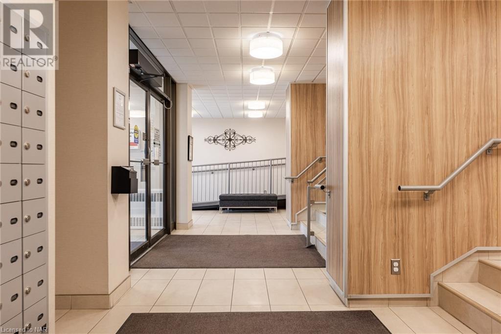 215 Glenridge Avenue Unit# 102, St. Catharines, Ontario  L2T 3J7 - Photo 21 - 40520949