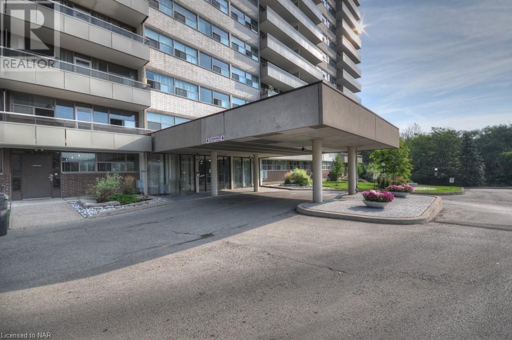 215 Glenridge Avenue Unit# 102, St. Catharines, Ontario  L2T 3J7 - Photo 23 - 40520949