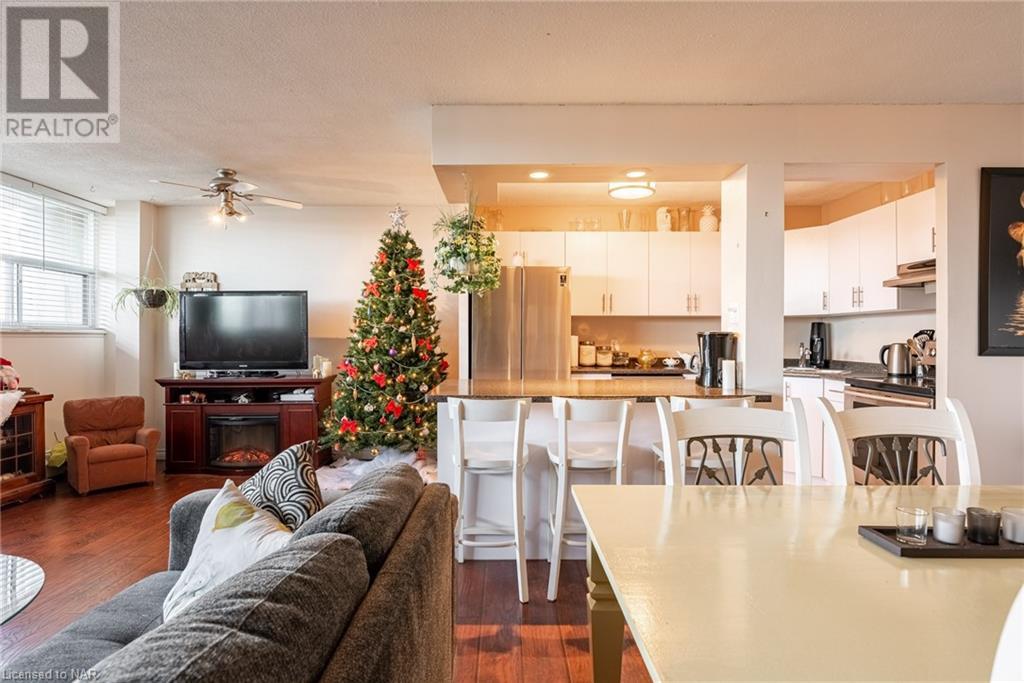 215 Glenridge Avenue Unit# 102, St. Catharines, Ontario  L2T 3J7 - Photo 3 - 40520949