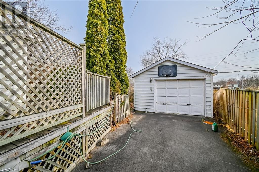 4966 Stanley Avenue, Niagara Falls, Ontario  L2E 5A2 - Photo 13 - 40501753