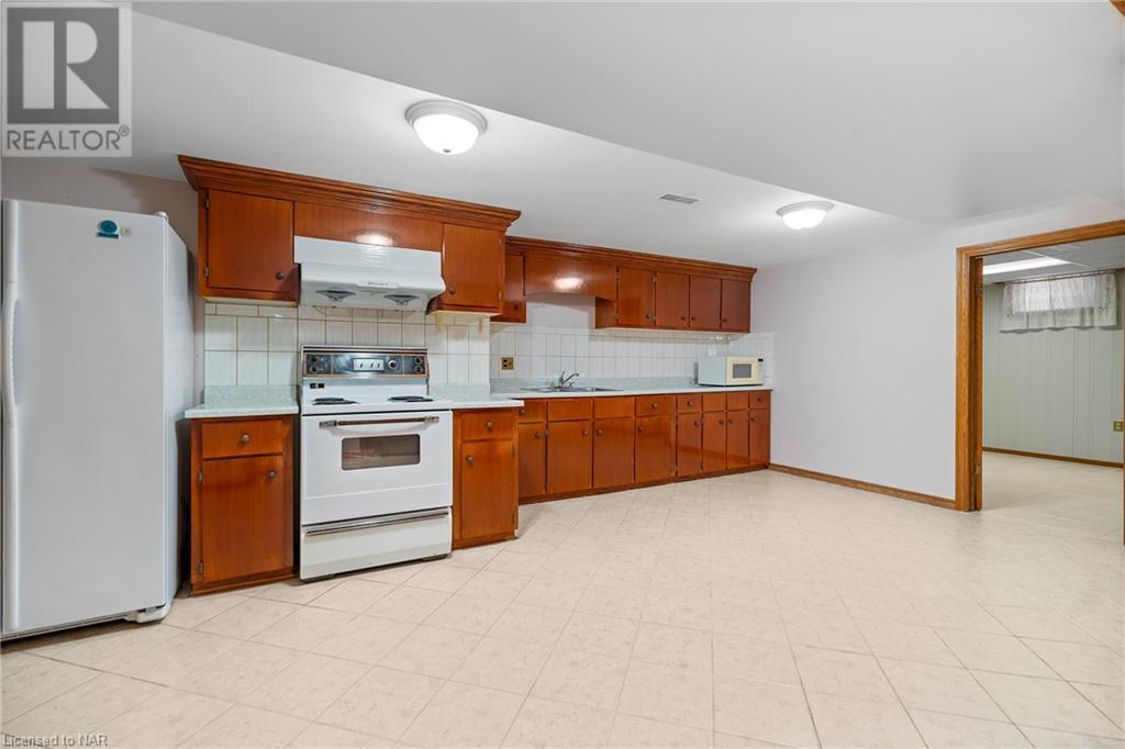 33 Crescentwood Drive, St. Catharines, Ontario  L2N 4K7 - Photo 19 - 40522034