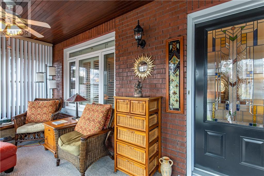 230 Kent Street, Port Colborne, Ontario  L3K 3A1 - Photo 3 - 40521032