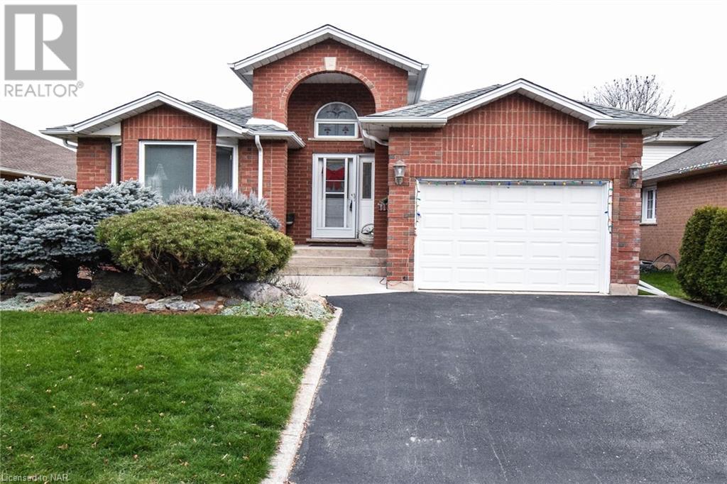 15 COLONIAL Crescent, grimsby, Ontario