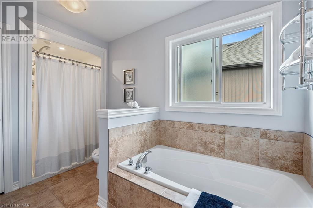 9349 Madison Crescent, Niagara Falls, Ontario  L2H 0M3 - Photo 38 - 40522197