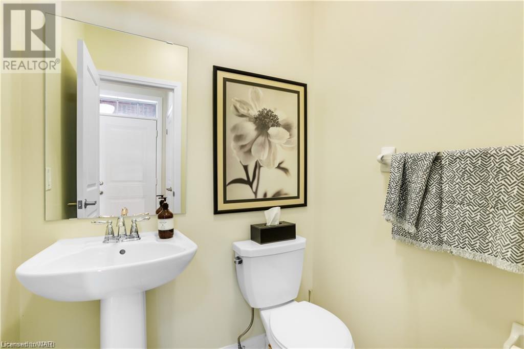 4201 Cherry Heights Boulevard, Lincoln, Ontario  L0R 1B6 - Photo 3 - 40521506