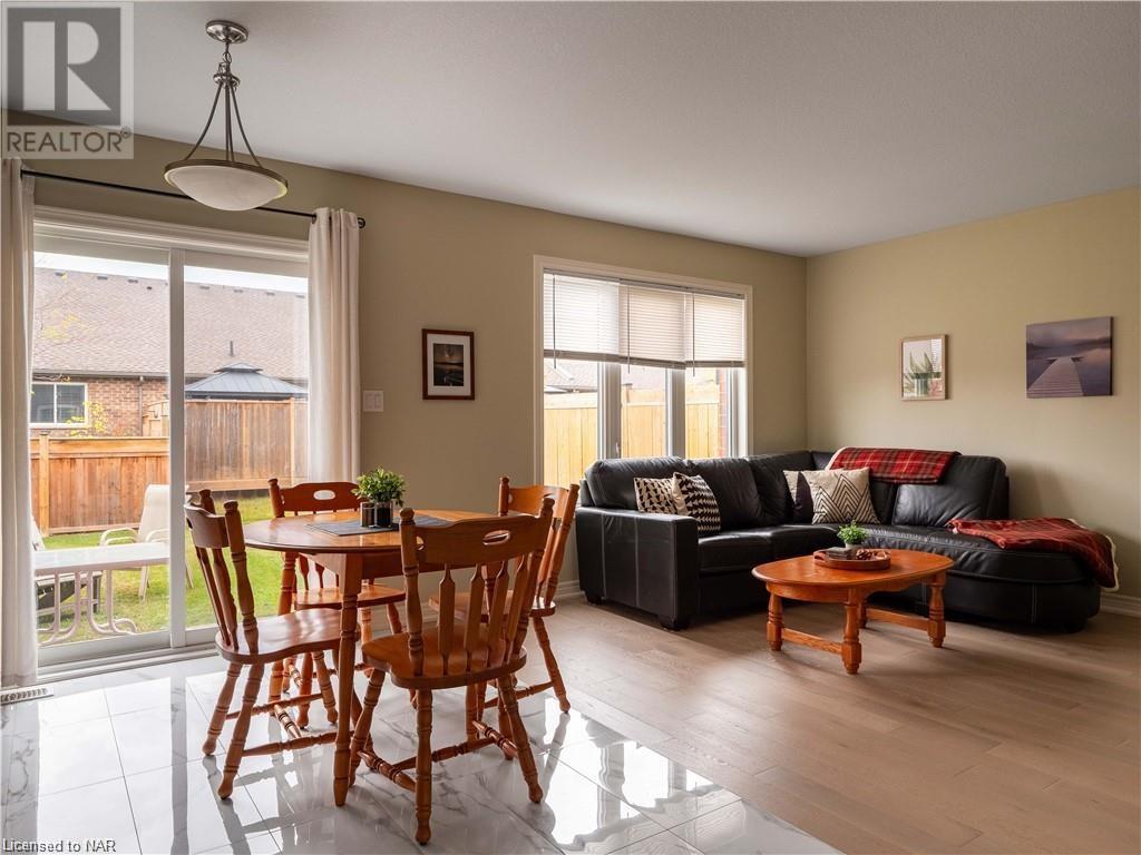 277 Silverwood Avenue, Welland, Ontario  L3C 0C5 - Photo 10 - 40522230