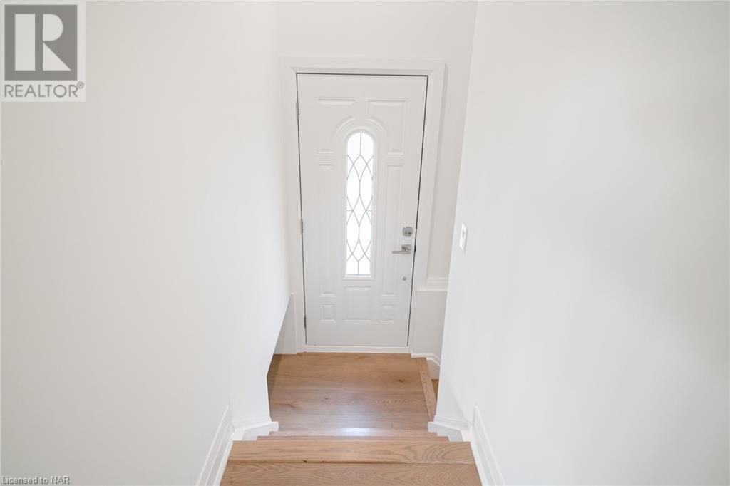 317 Lakeshore Road, St. Catharines, Ontario  L2M 1S1 - Photo 23 - 40522220
