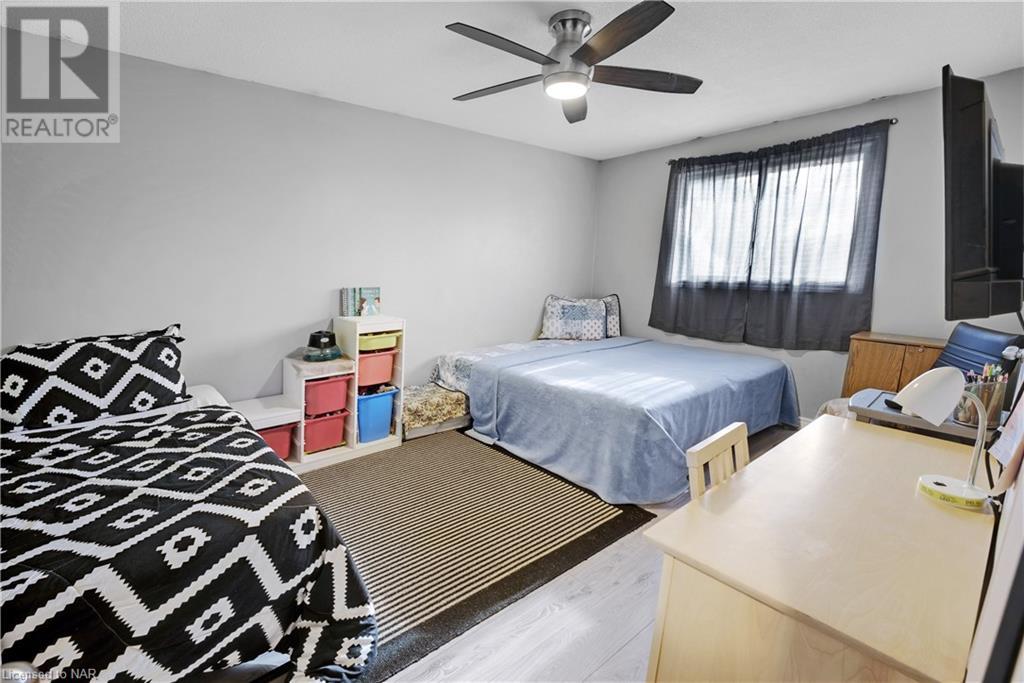 7658 Cavendish Drive, Niagara Falls, Ontario  L2H 2T8 - Photo 14 - 40522397