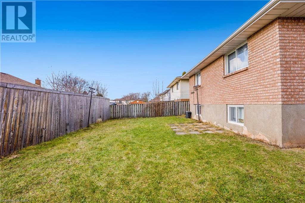 7658 Cavendish Drive, Niagara Falls, Ontario  L2H 2T8 - Photo 31 - 40522397