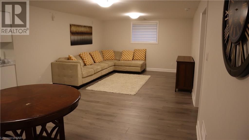 15 Mcfarland Street, Thorold, Ontario  L2V 0E2 - Photo 13 - 40522508