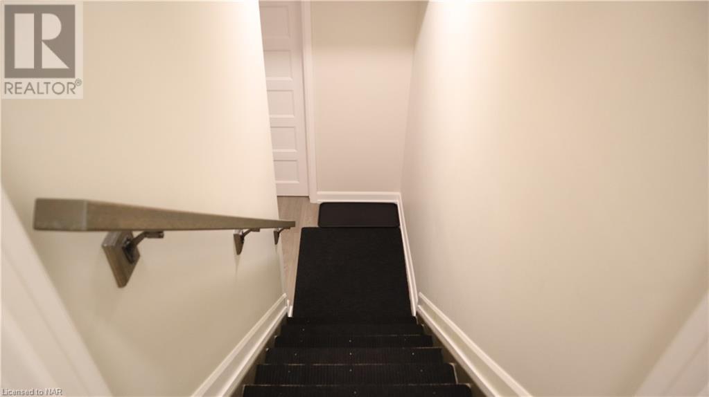 15 Mcfarland Street, Thorold, Ontario  L2V 0E2 - Photo 21 - 40522508