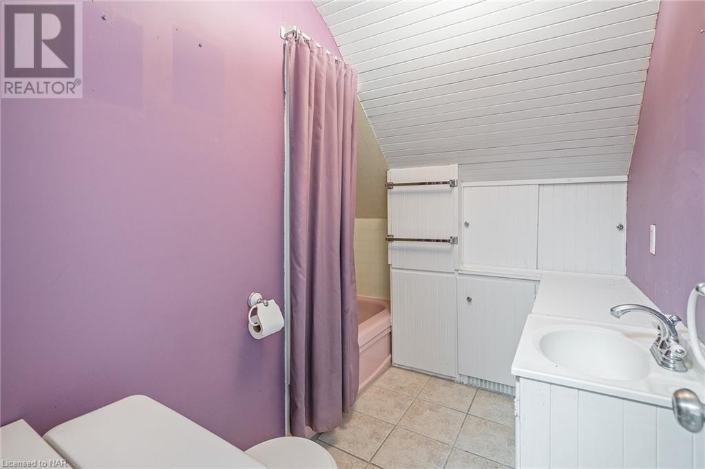 76 Louth Street, St. Catharines, Ontario  L2S 2T4 - Photo 20 - 40522338