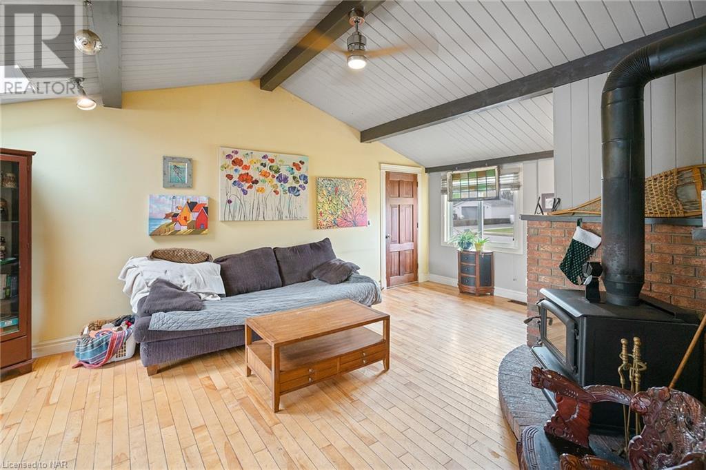 76 Louth Street, St. Catharines, Ontario  L2S 2T4 - Photo 7 - 40522338