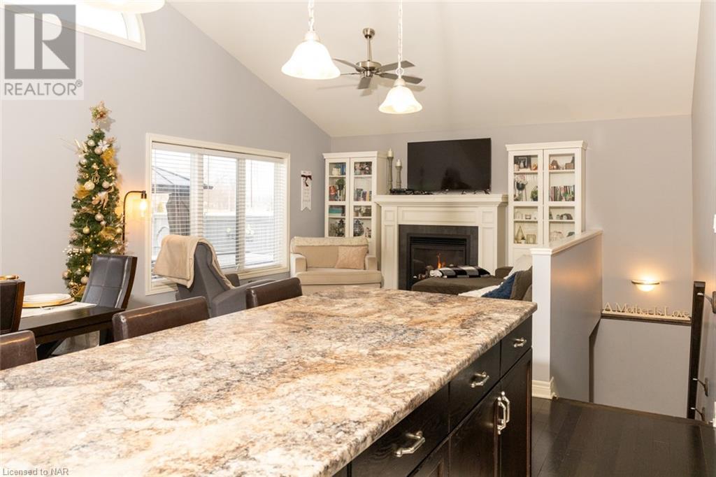 463 Classic Avenue, Welland, Ontario  L3B 0A3 - Photo 6 - 40522582