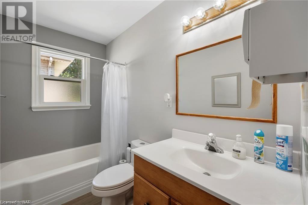 262 Scott Street, St. Catharines, Ontario  L2N 1J1 - Photo 14 - 40522224