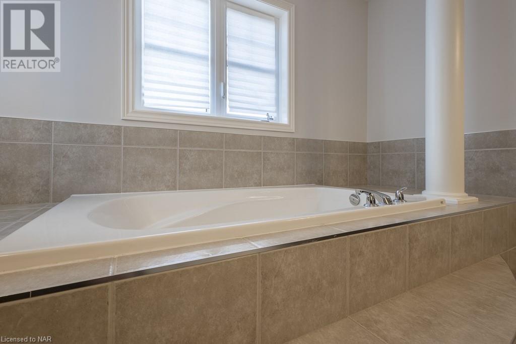 4435 Cinnamon Grove, Niagara Falls, Ontario  L2G 0G2 - Photo 45 - 40522297