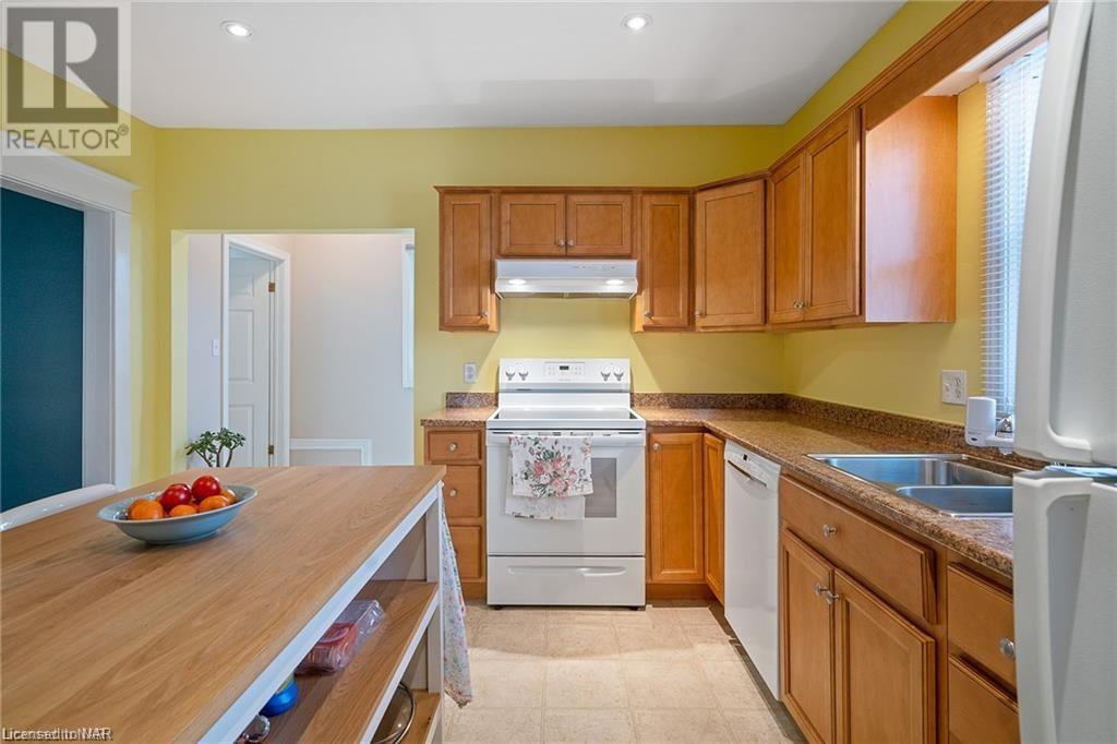 4706 Eastwood Crescent, Niagara Falls, Ontario  L2E 1B5 - Photo 10 - 40522655