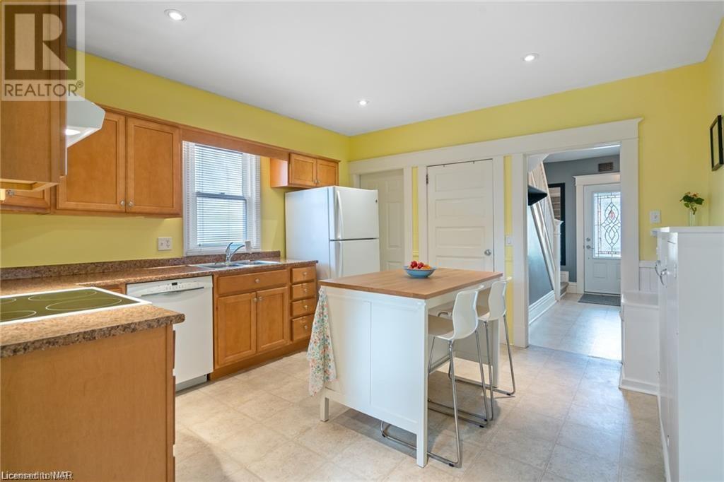4706 Eastwood Crescent, Niagara Falls, Ontario  L2E 1B5 - Photo 12 - 40522655