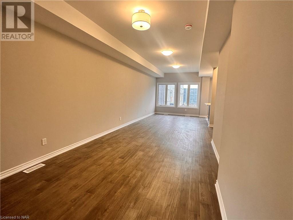 14 Mann Trail, Welland, Ontario  L3C 0K2 - Photo 4 - 40522634