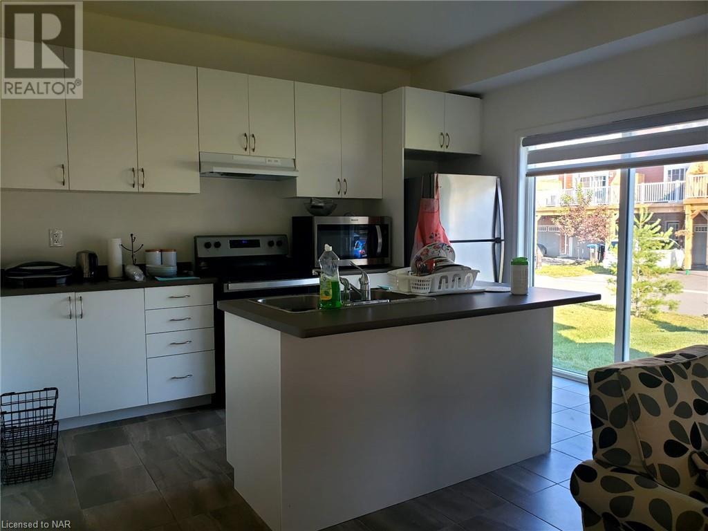 8 Hills Thistle Drive Unit# 195, Wasaga Beach, Ontario  L9Z 2X2 - Photo 2 - 40522825