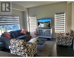 8 HILLS THISTLE Drive Unit# 195, wasaga beach, Ontario