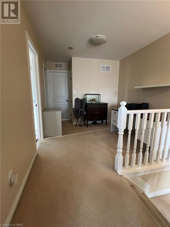 7083 Brittany Court, Niagara Falls, Ontario  L2H 3N6 - Photo 10 - 40522919