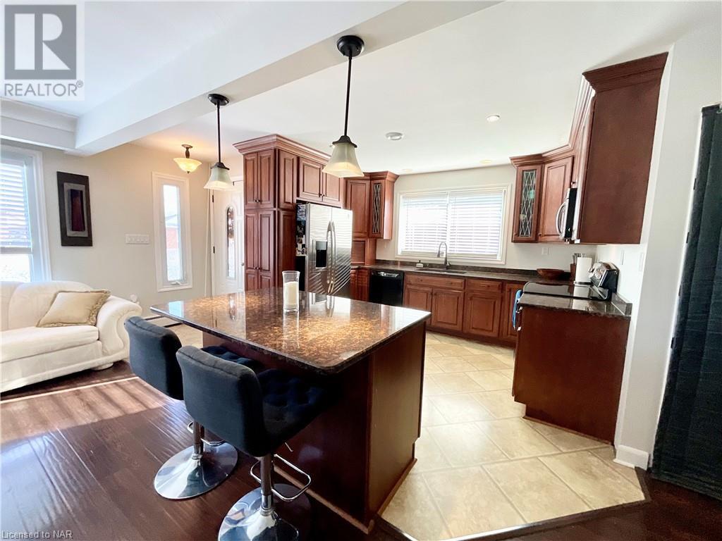136 Clarke Street Unit# Upper, Port Colborne, Ontario  L3K 2G3 - Photo 4 - 40522637
