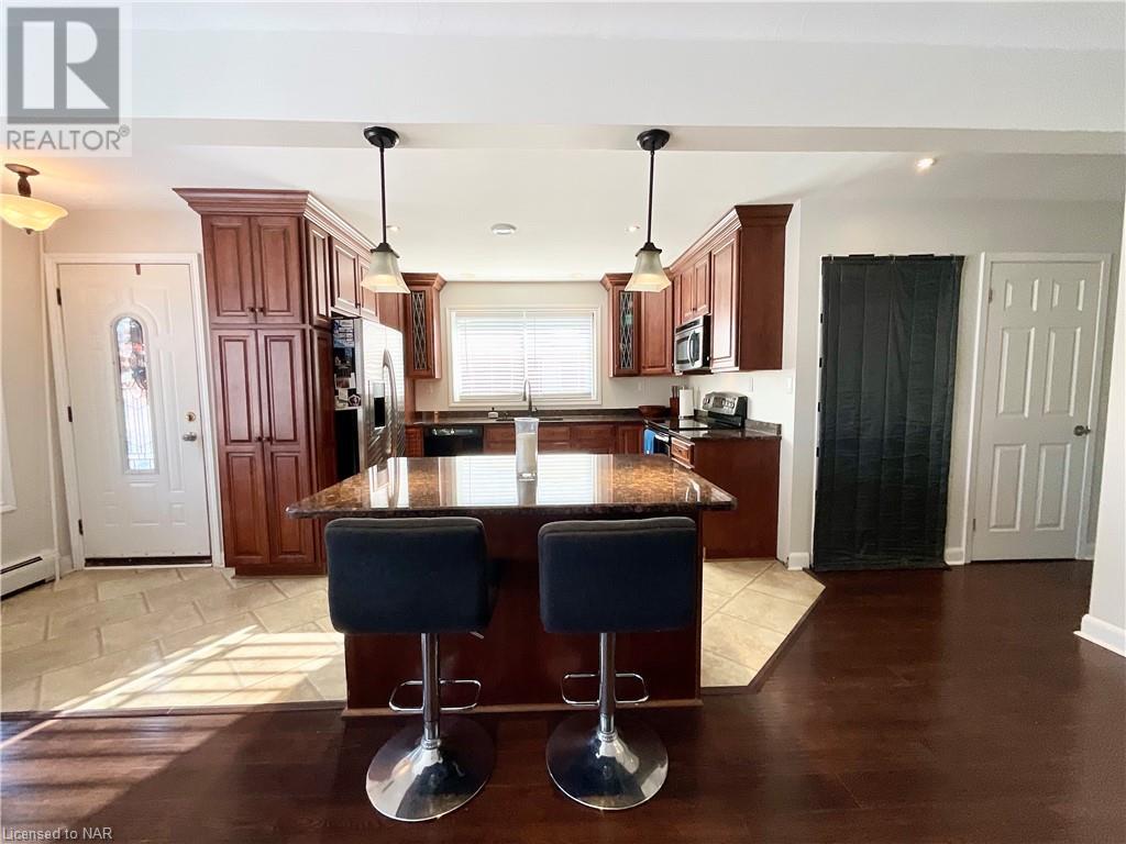 136 Clarke Street Unit# Upper, Port Colborne, Ontario  L3K 2G3 - Photo 6 - 40522637