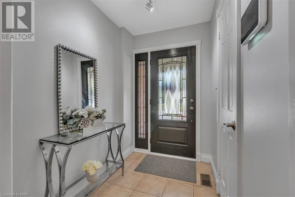 1599 Pelham Street Unit# 17, Fonthill, Ontario  L2R 6P7 - Photo 6 - 40522587