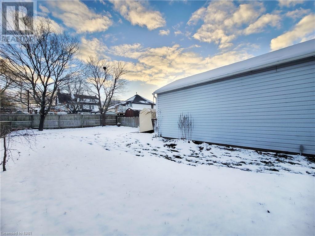 92 Delhi Street, Port Colborne, Ontario  L3K 3K9 - Photo 28 - 40523190