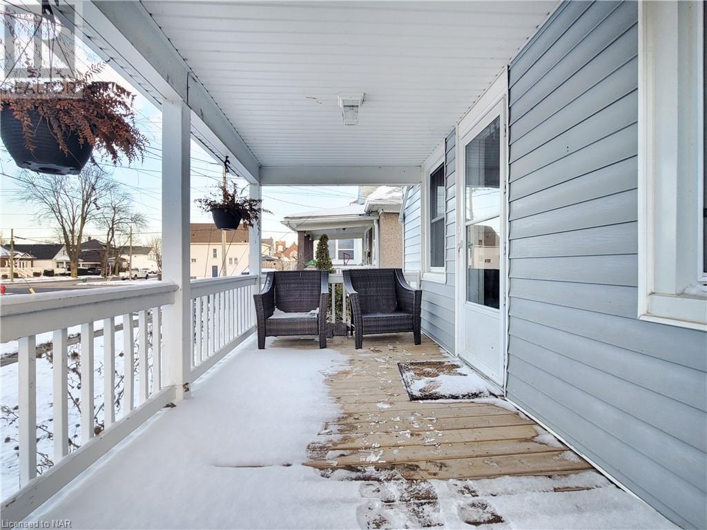 92 Delhi Street, Port Colborne, Ontario  L3K 3K9 - Photo 3 - 40523190