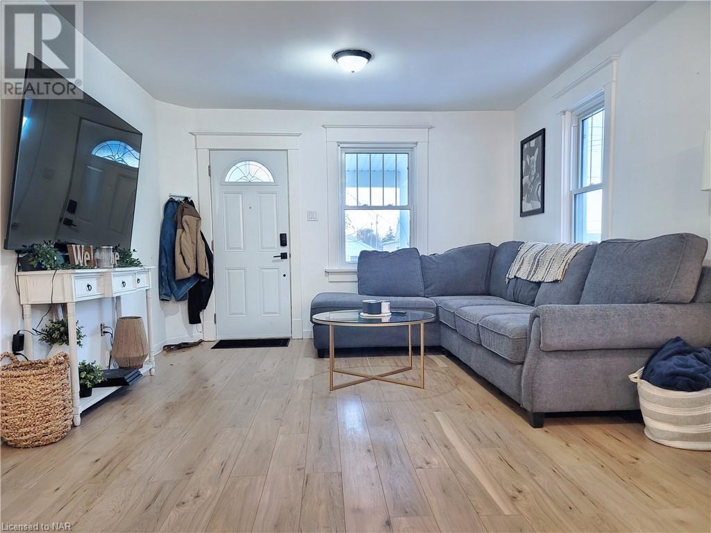 92 Delhi Street, Port Colborne, Ontario  L3K 3K9 - Photo 5 - 40523190