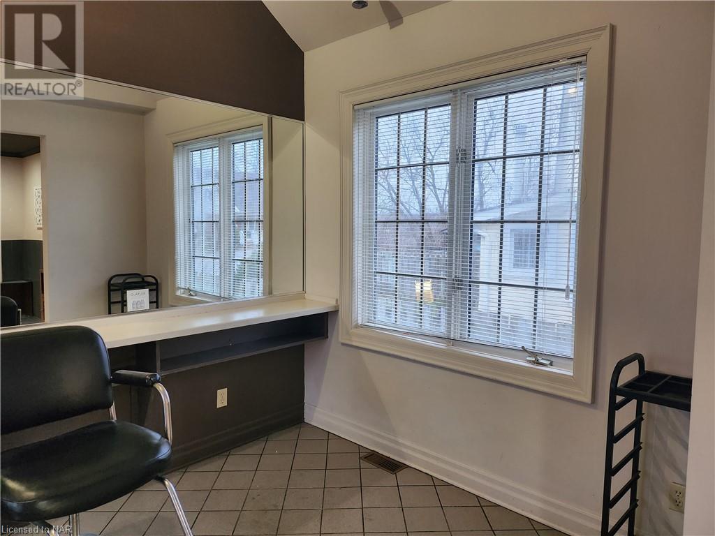 141 Eastchester Avenue, St. Catharines, Ontario  L2P 2Z5 - Photo 11 - 40522929