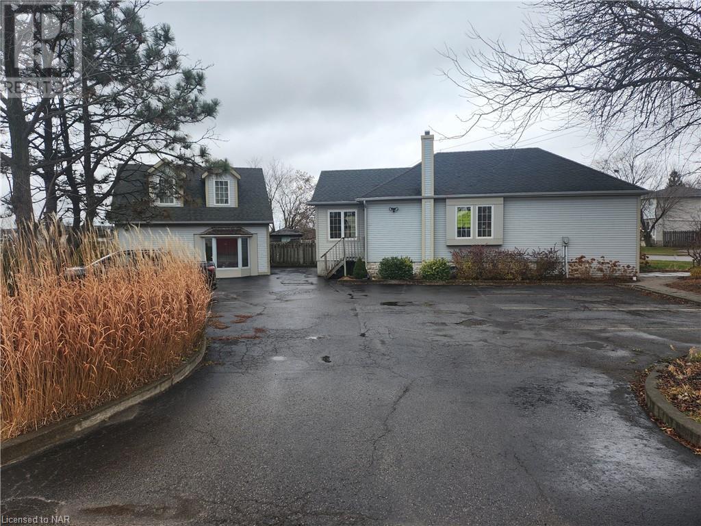 141 Eastchester Avenue, St. Catharines, Ontario  L2P 2Z5 - Photo 3 - 40522929