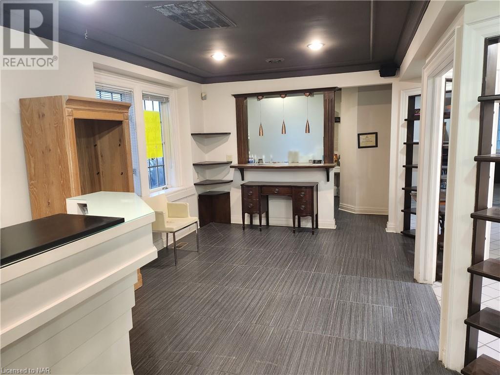 141 Eastchester Avenue, St. Catharines, Ontario  L2P 2Z5 - Photo 5 - 40522929