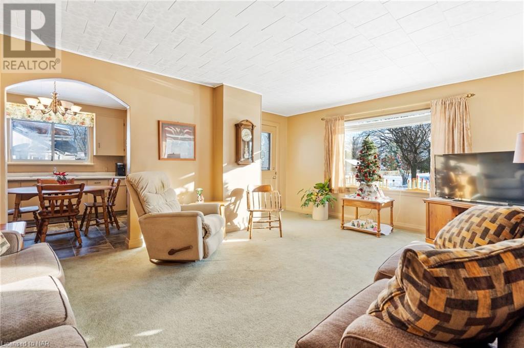 163 Kent Street, Port Colborne, Ontario  L3K 2Z7 - Photo 6 - 40523467