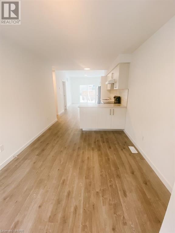 16 Waterleaf Trail, Welland, Ontario  L3C 0H6 - Photo 2 - 40523269