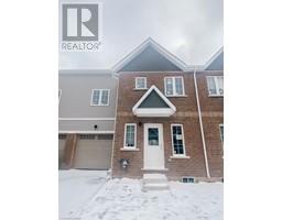 16 WATERLEAF Trail, welland, Ontario