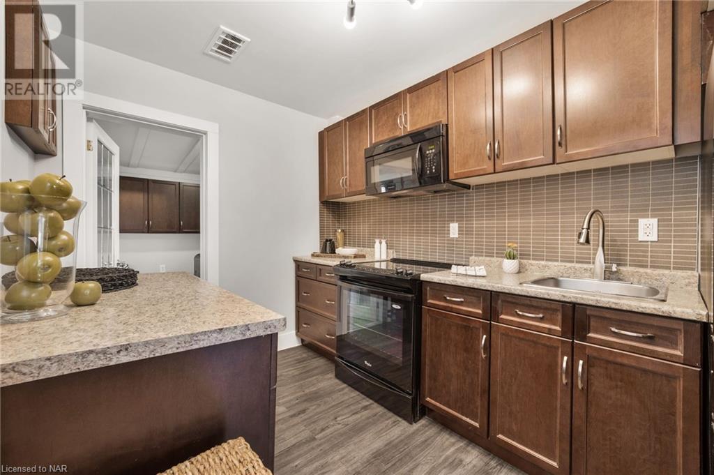 6277 Cadham Street, Niagara Falls, Ontario  L2G 3A4 - Photo 7 - 40523381