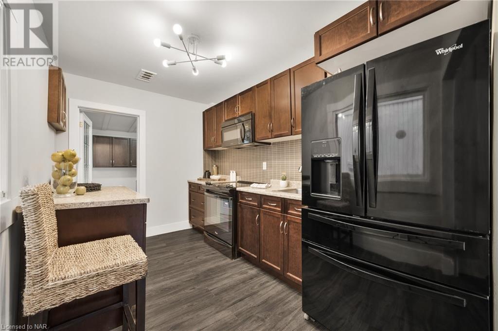 6277 Cadham Street, Niagara Falls, Ontario  L2G 3A4 - Photo 9 - 40523381